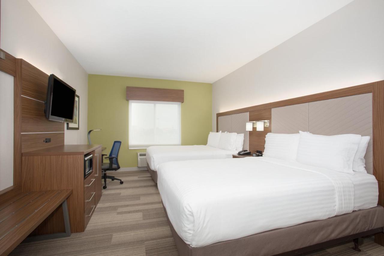 Holiday Inn Express & Suites Amarillo By Ihg Bagian luar foto