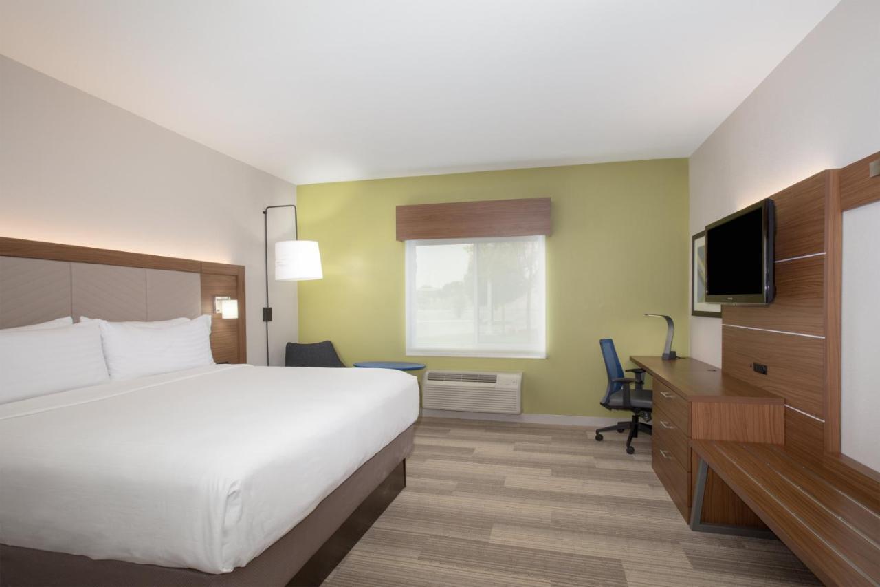 Holiday Inn Express & Suites Amarillo By Ihg Bagian luar foto